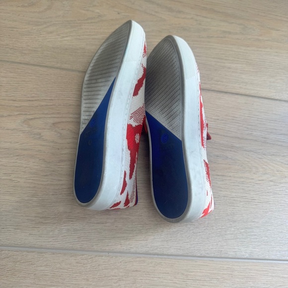 Rothy's The Kid Red Llama Camo Slip On Comfort Sneaker Unisex Size 4 - Picture 6 of 6